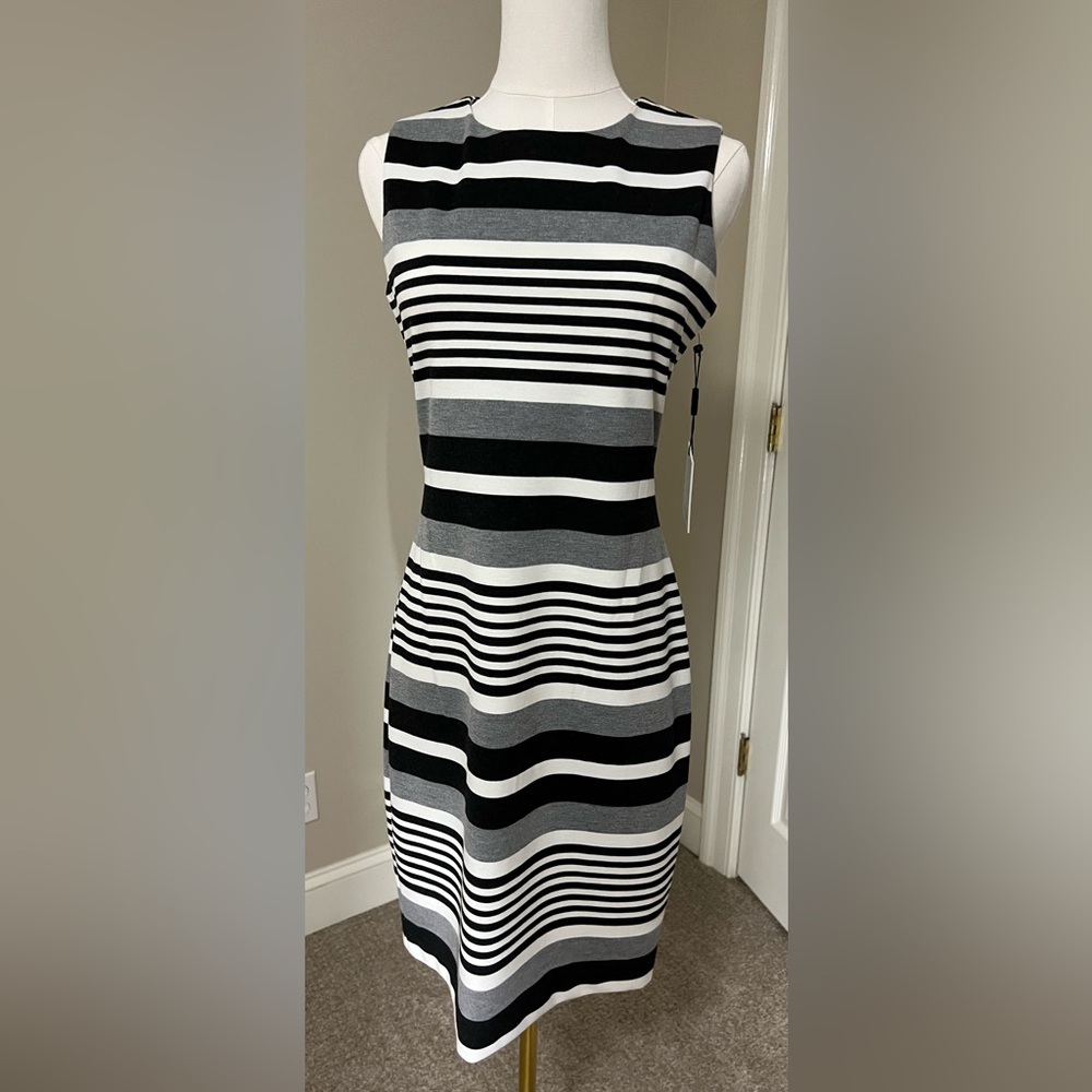 NWT Calvin Klein Black and White Sleeveless Sheath Dress